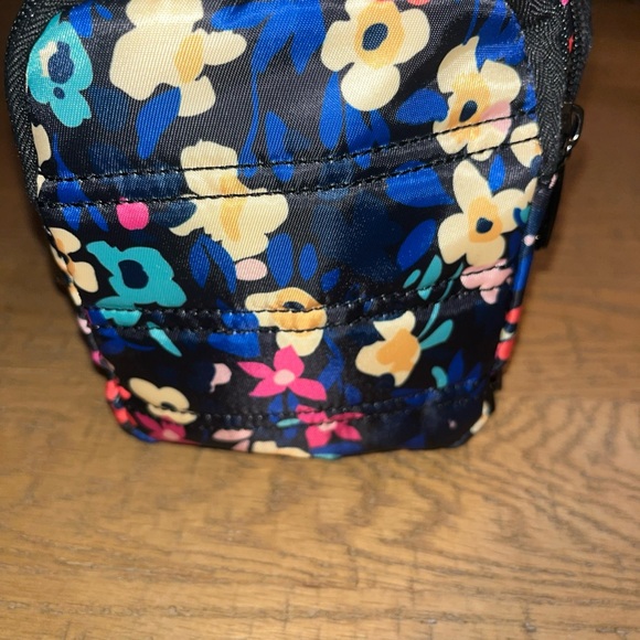 Lug Trolley & Mini Trolley Blue Black Multicolor Floral Cosmetic Bags Lot Of 2 - Picture 9 of 16